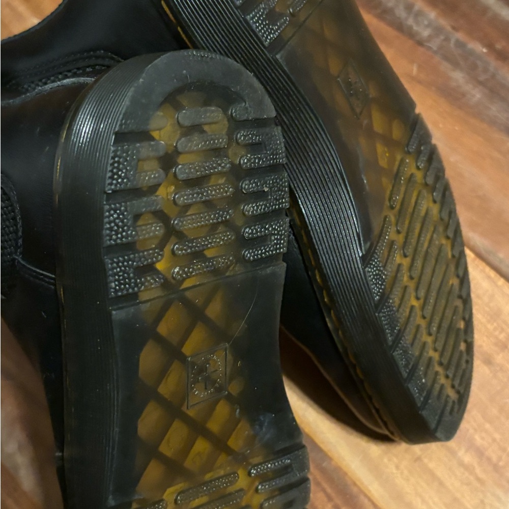 Dr. Martens‎ Black Leather Chelsea Boots Unisex US Women’s 6 / Men’s 5 (S3) - Picture 3 of 7
